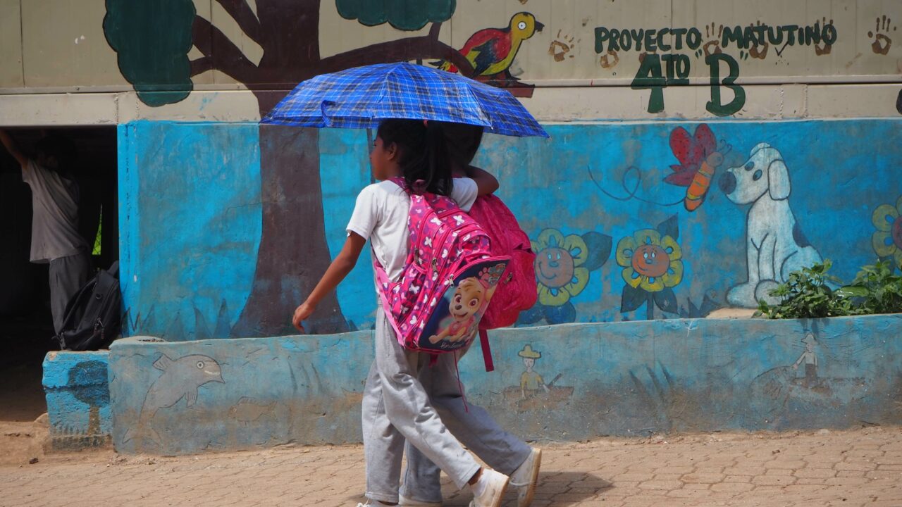 Ecuador Illustrasjon jenter beskyttelse